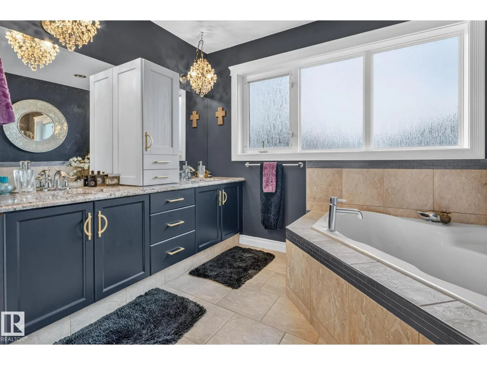 3102 Montrose BV