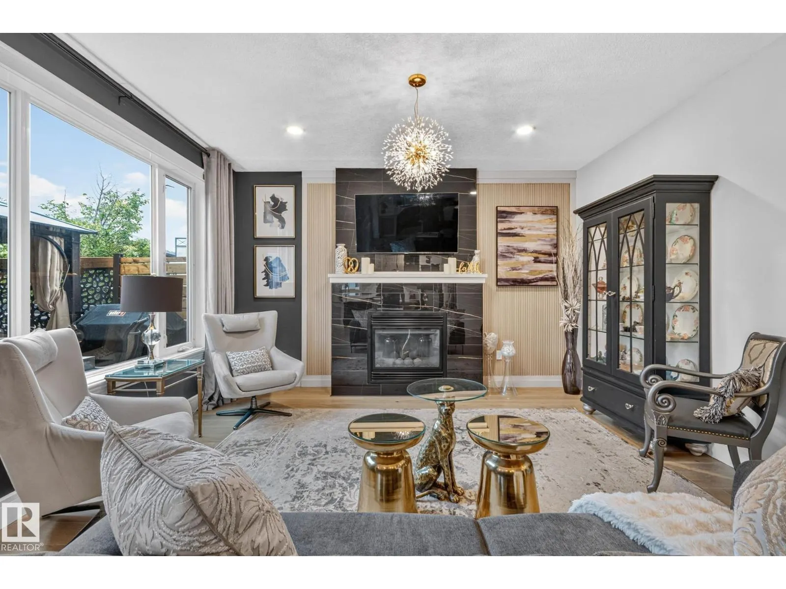 3102 Montrose BV