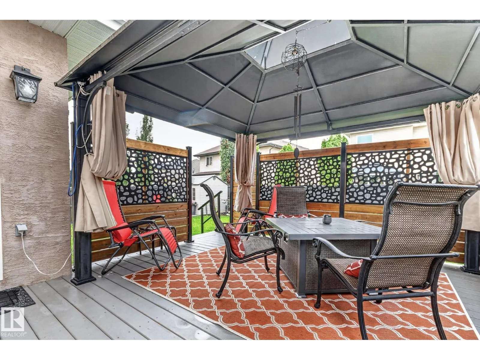 3102 Montrose BV