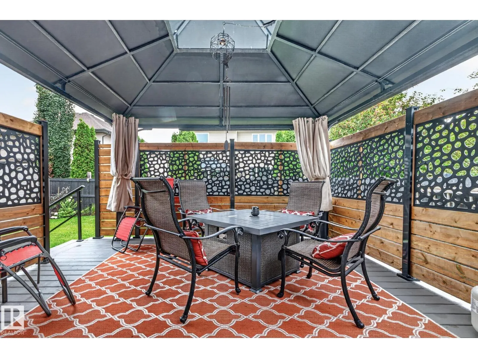 3102 Montrose BV