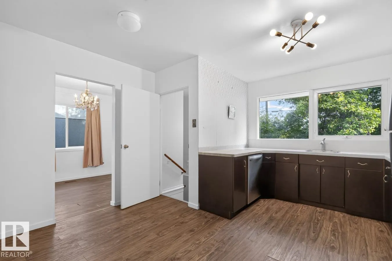 139 JUNIPER AV