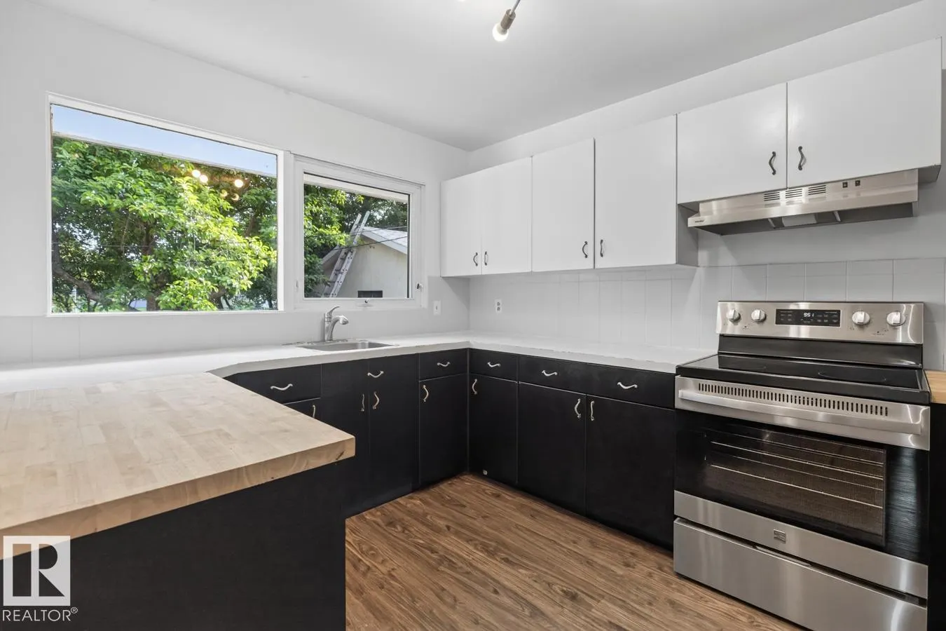 139 JUNIPER AV