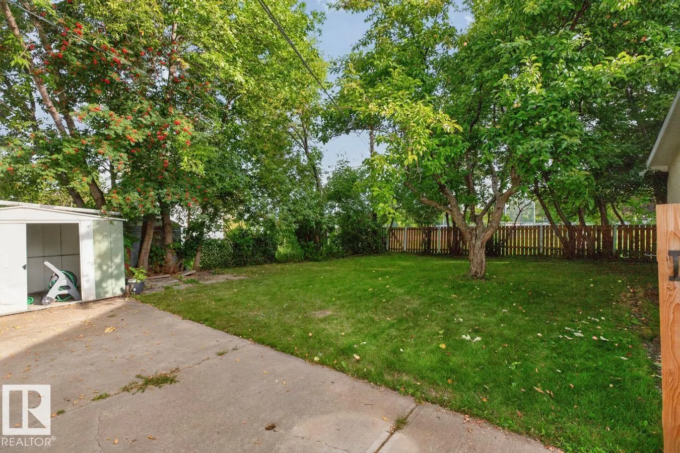 139 JUNIPER AV