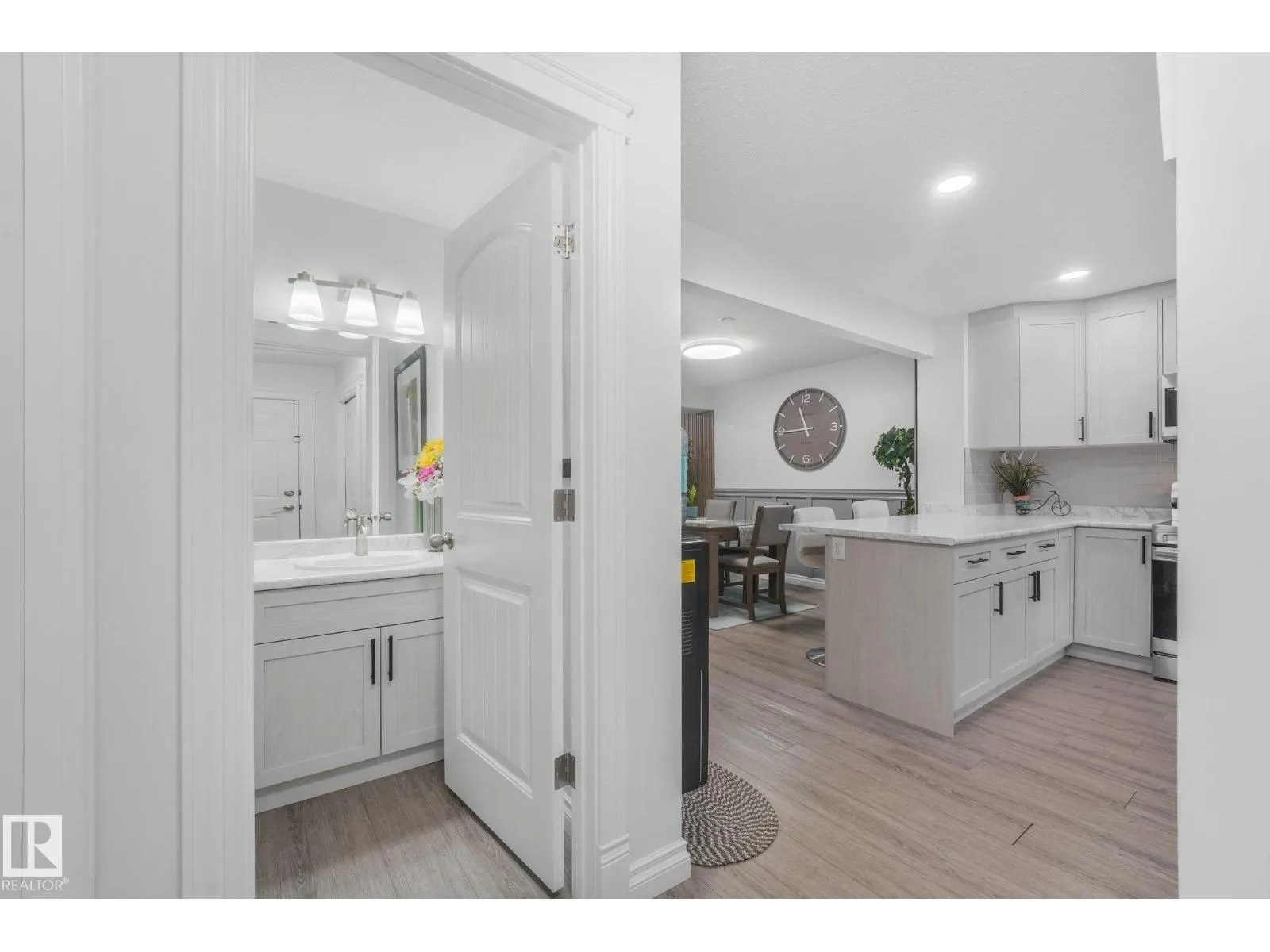 12843 67 ST NW