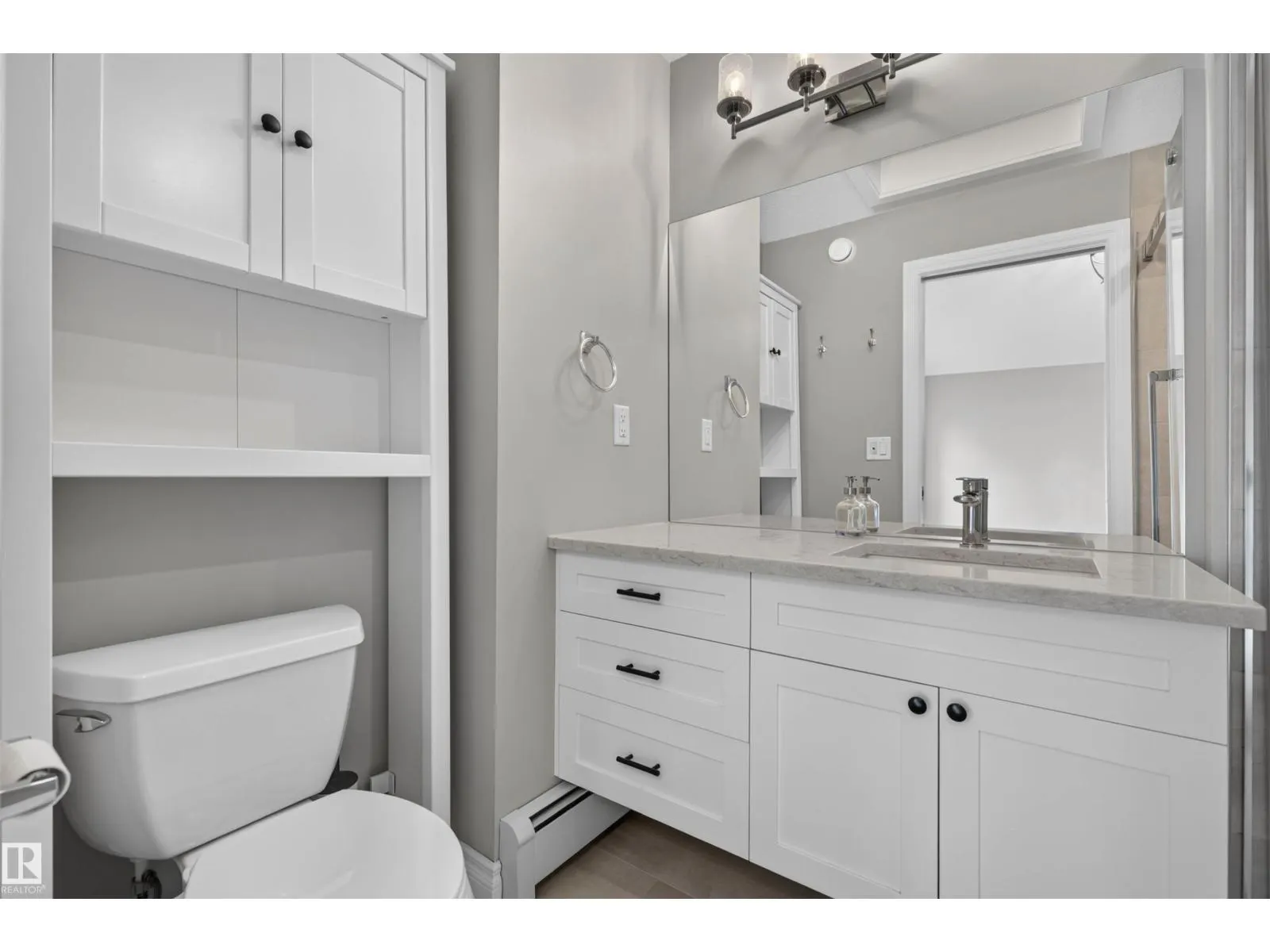 11212 75 AV NW