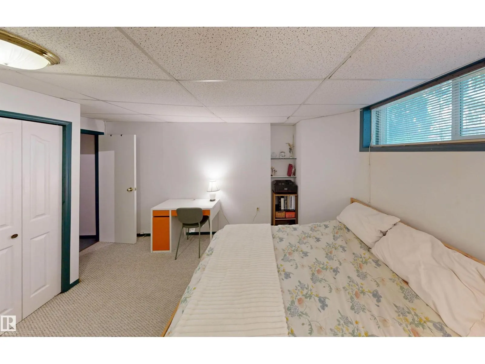 10941 81 AV NW