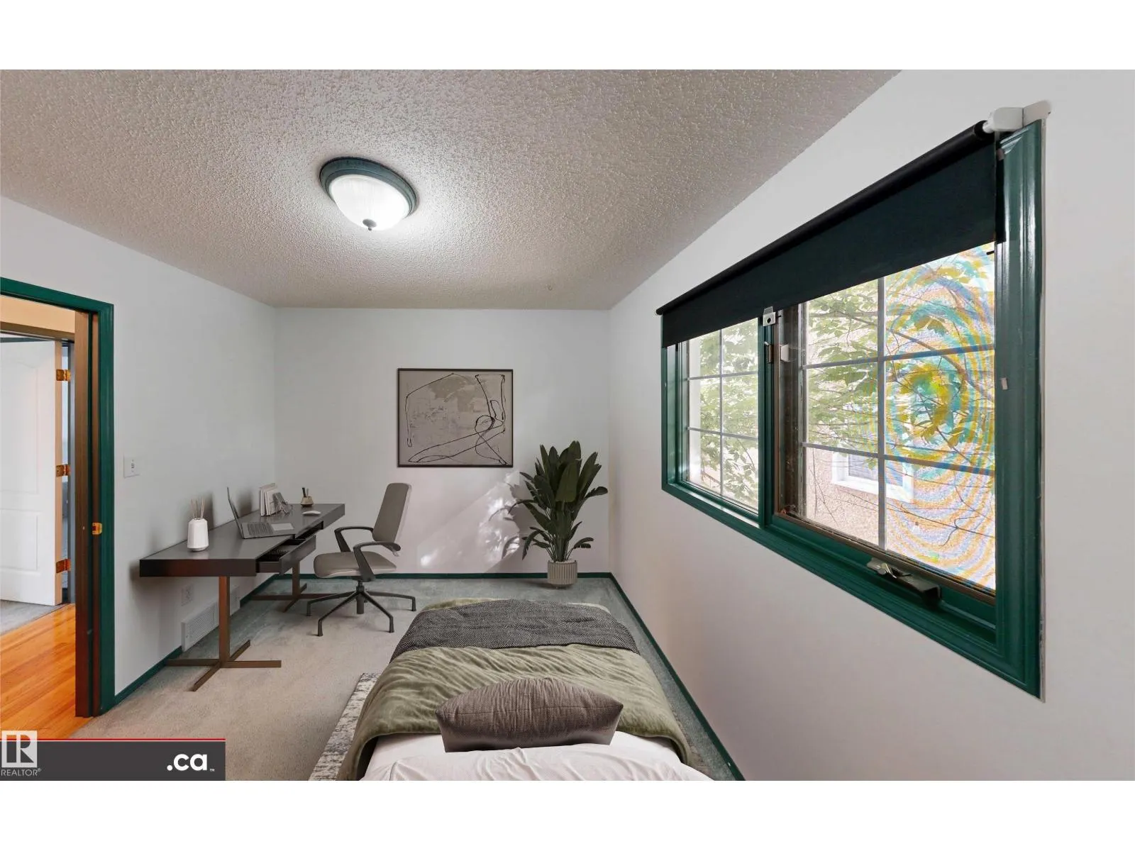 10941 81 AV NW