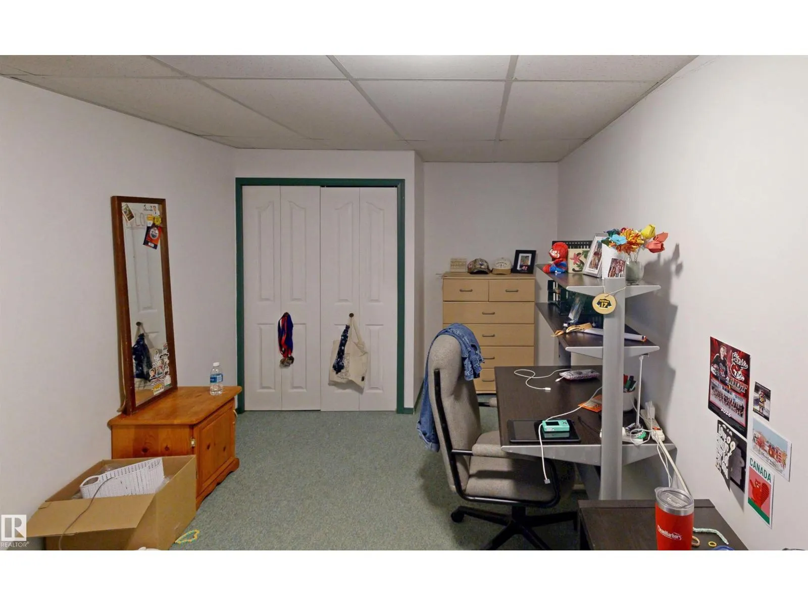 10941 81 AV NW