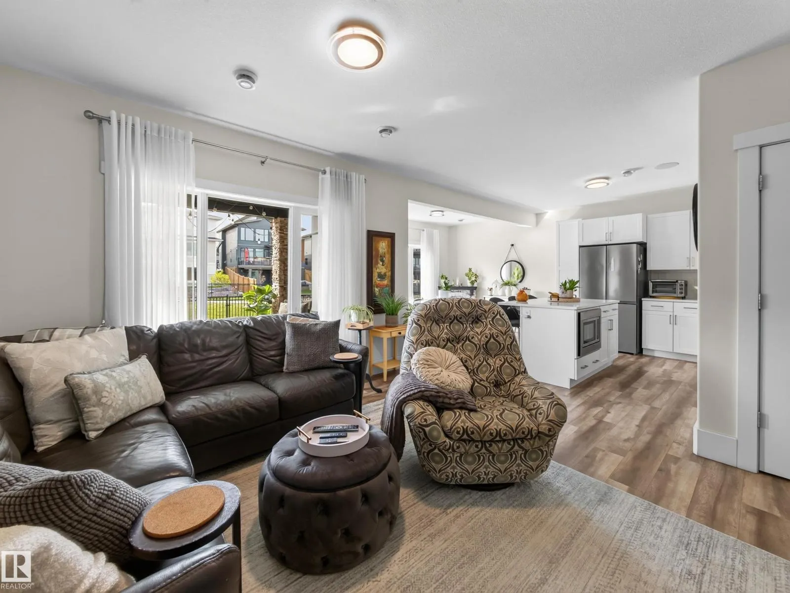 61 AMESBURY WD
