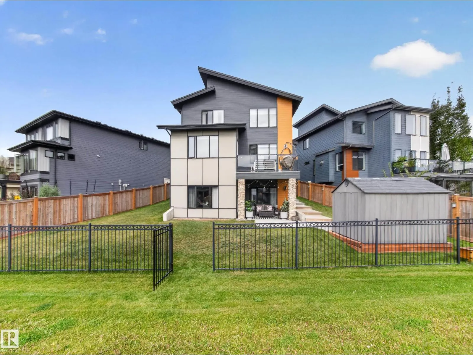 61 AMESBURY WD