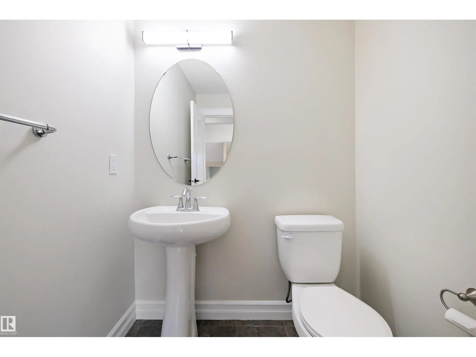 178 WOODBEND WY