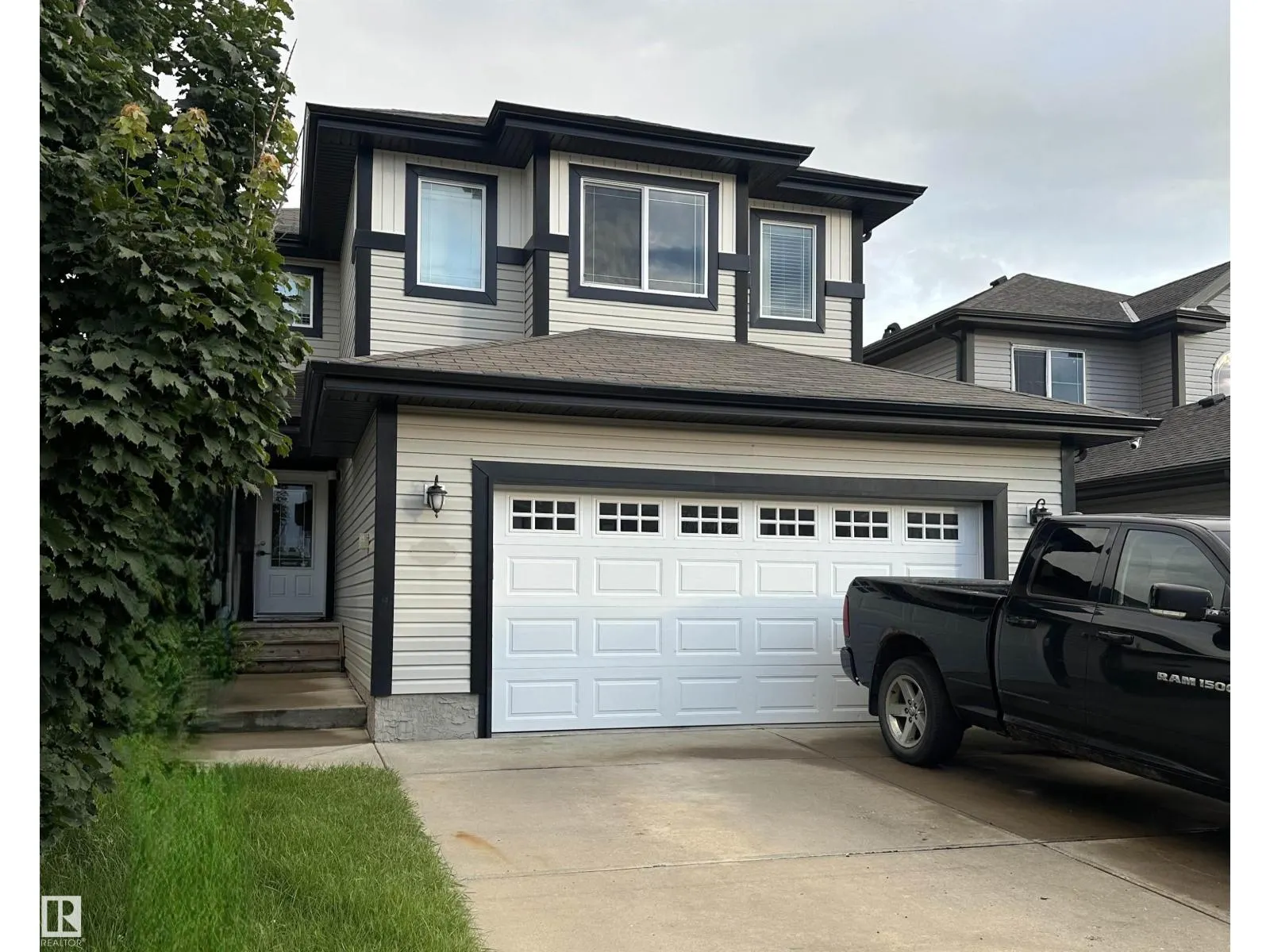 178 WOODBEND WY