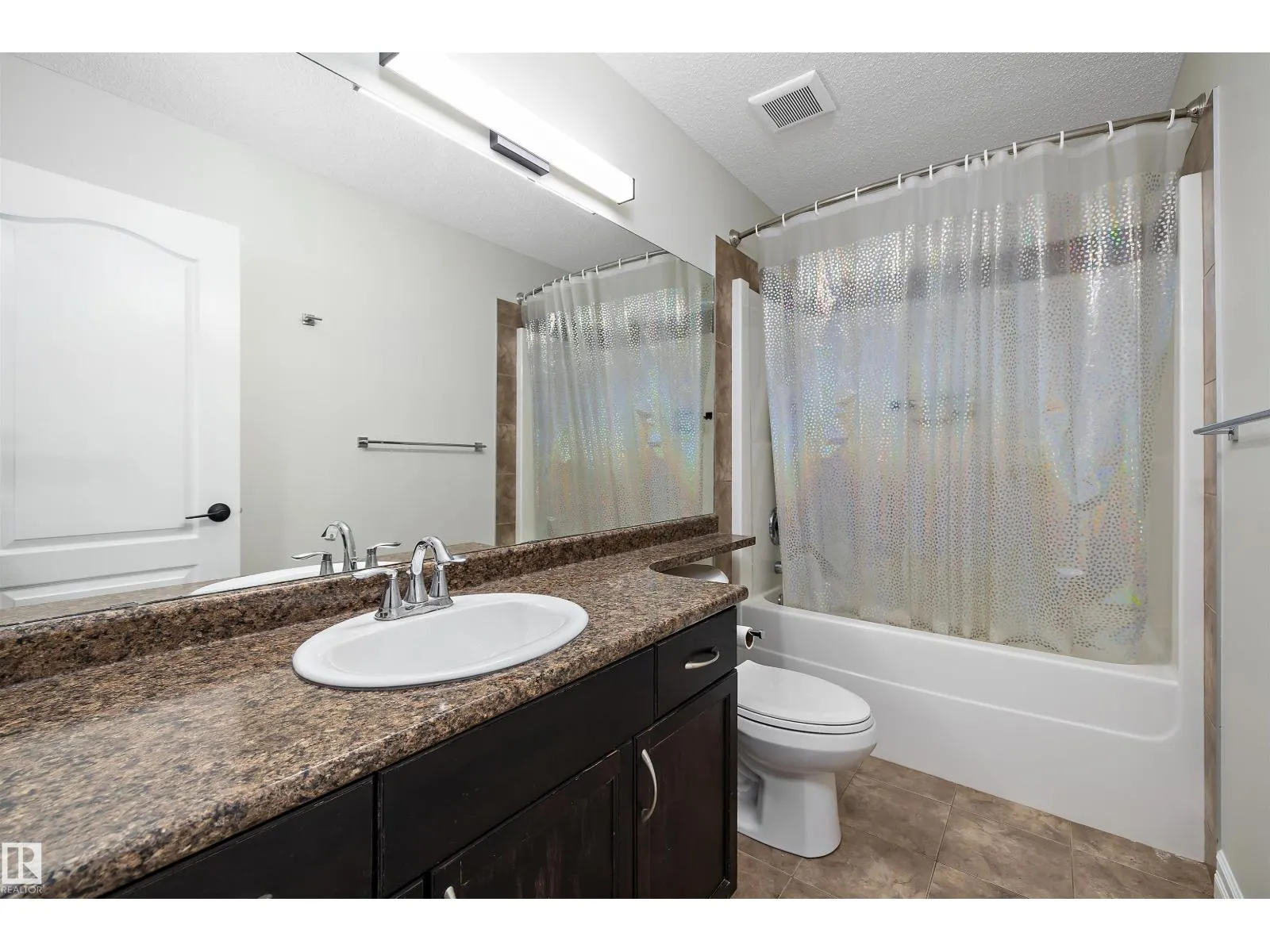 178 WOODBEND WY