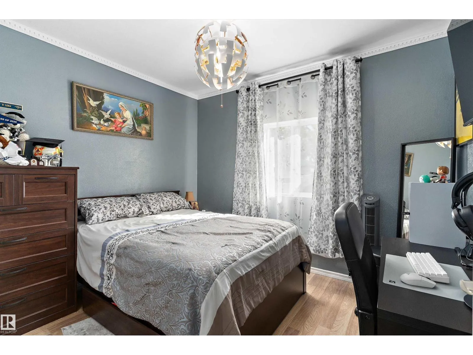 11911 70 ST NW