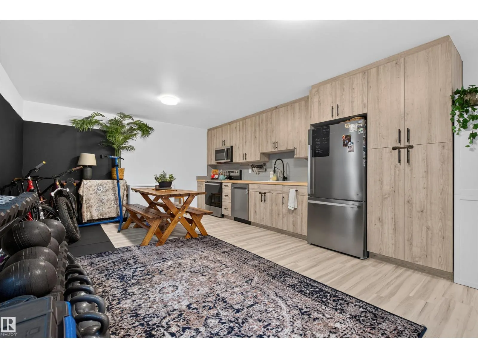 10726 107 ST NW