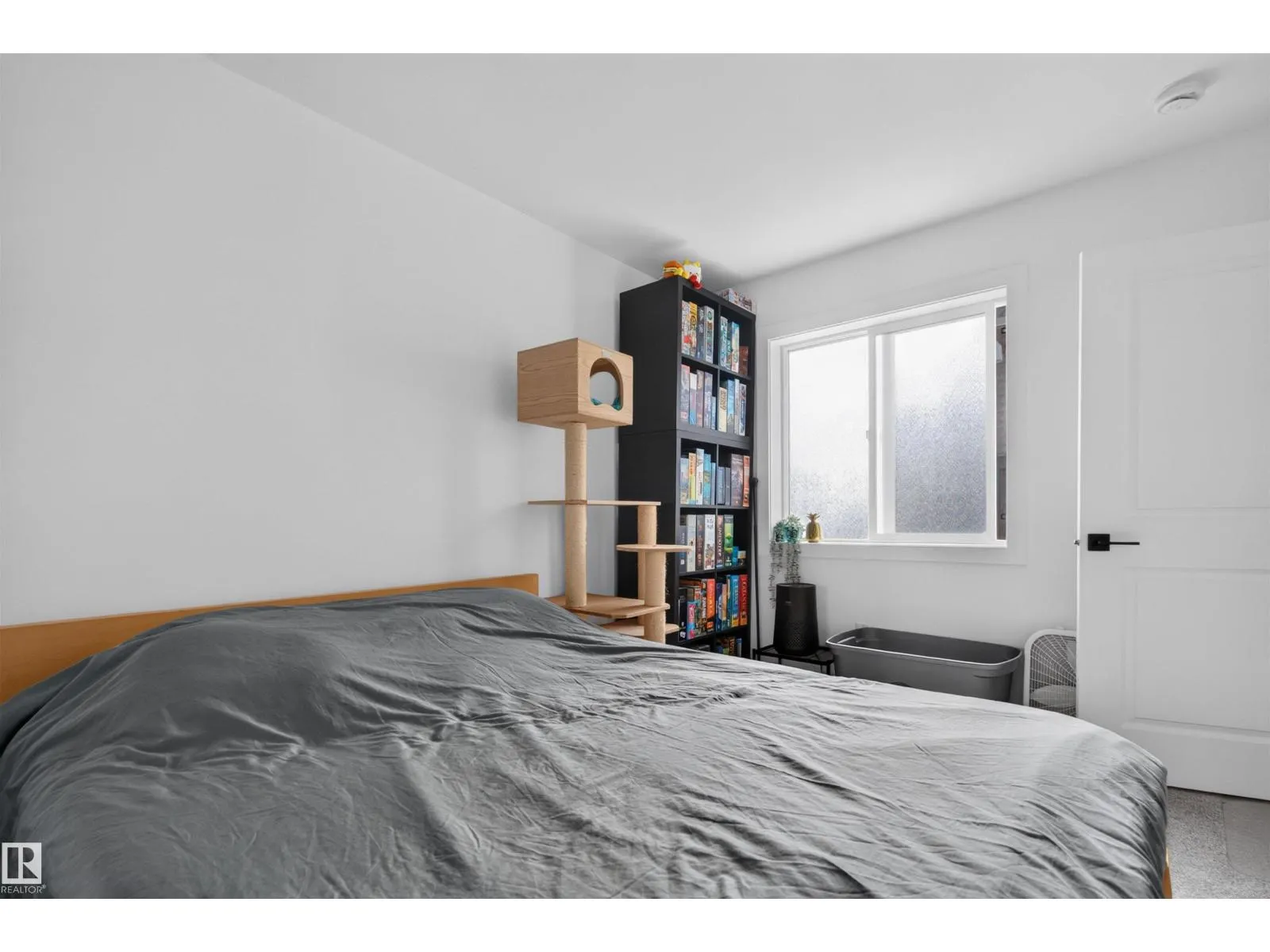 10726 107 ST NW