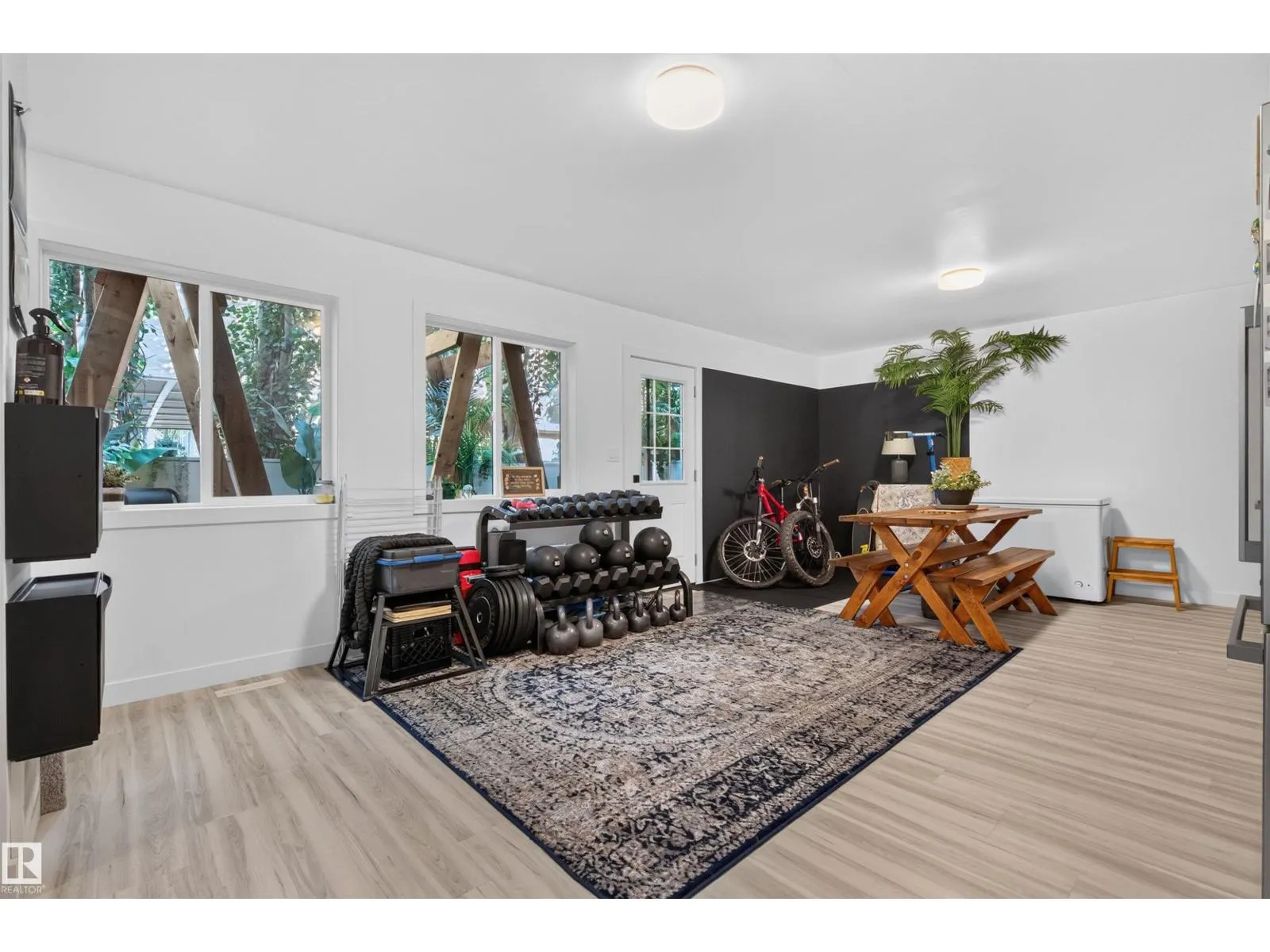 10726 107 ST NW