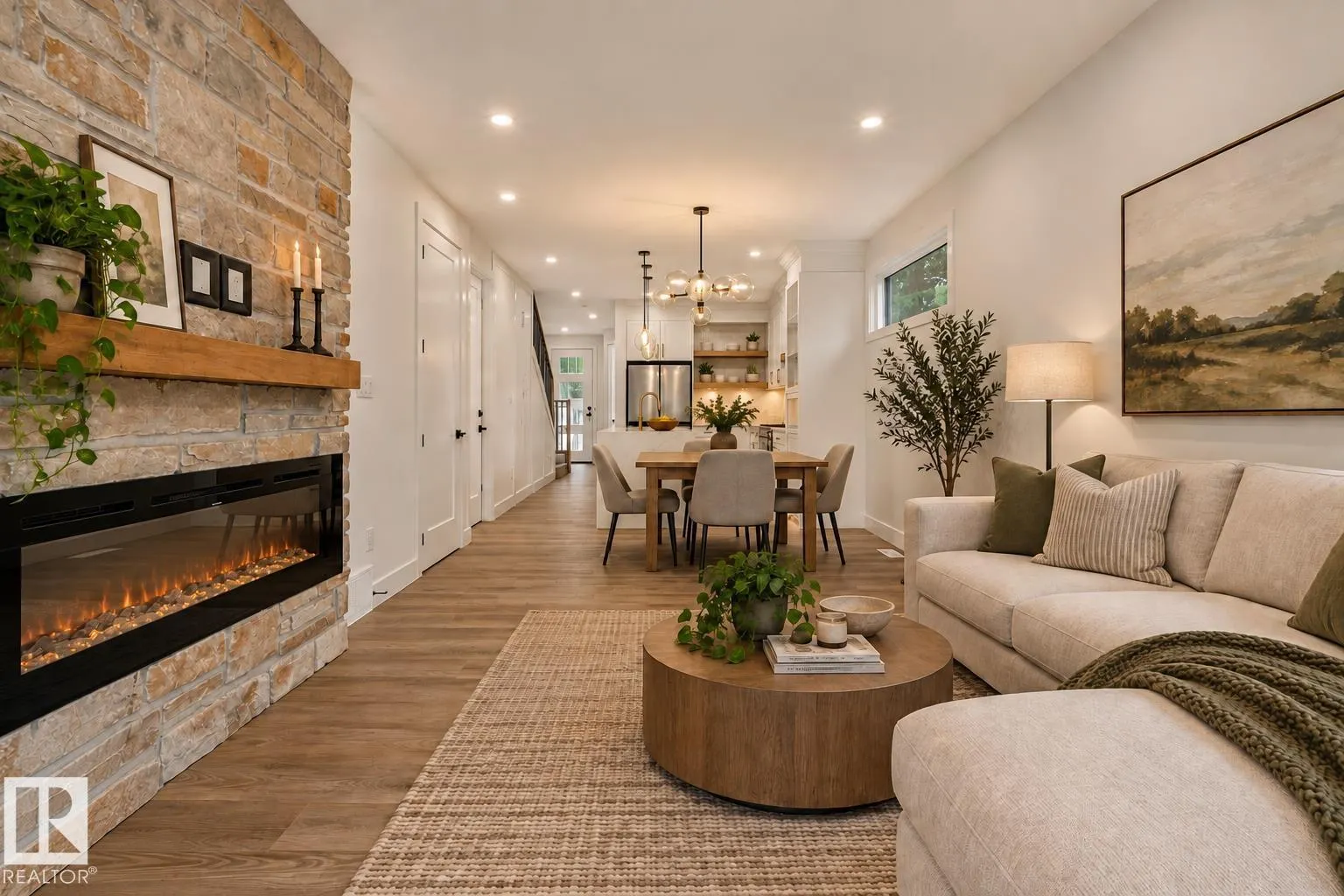 14610 85 AV NW