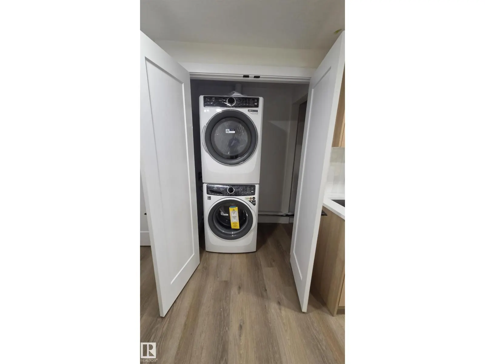 14610 85 AV NW