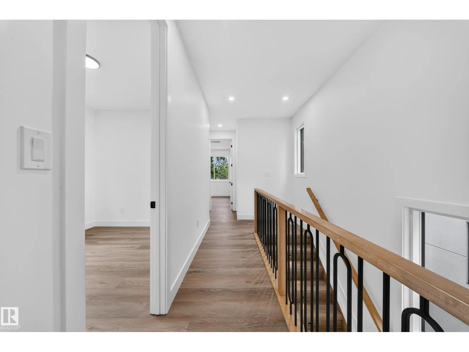 14610 85 AV NW