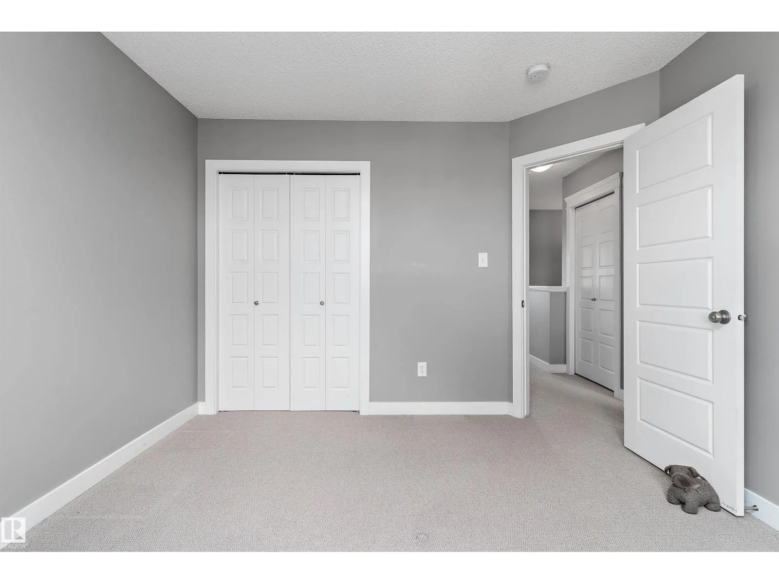 948 MORRIS WY