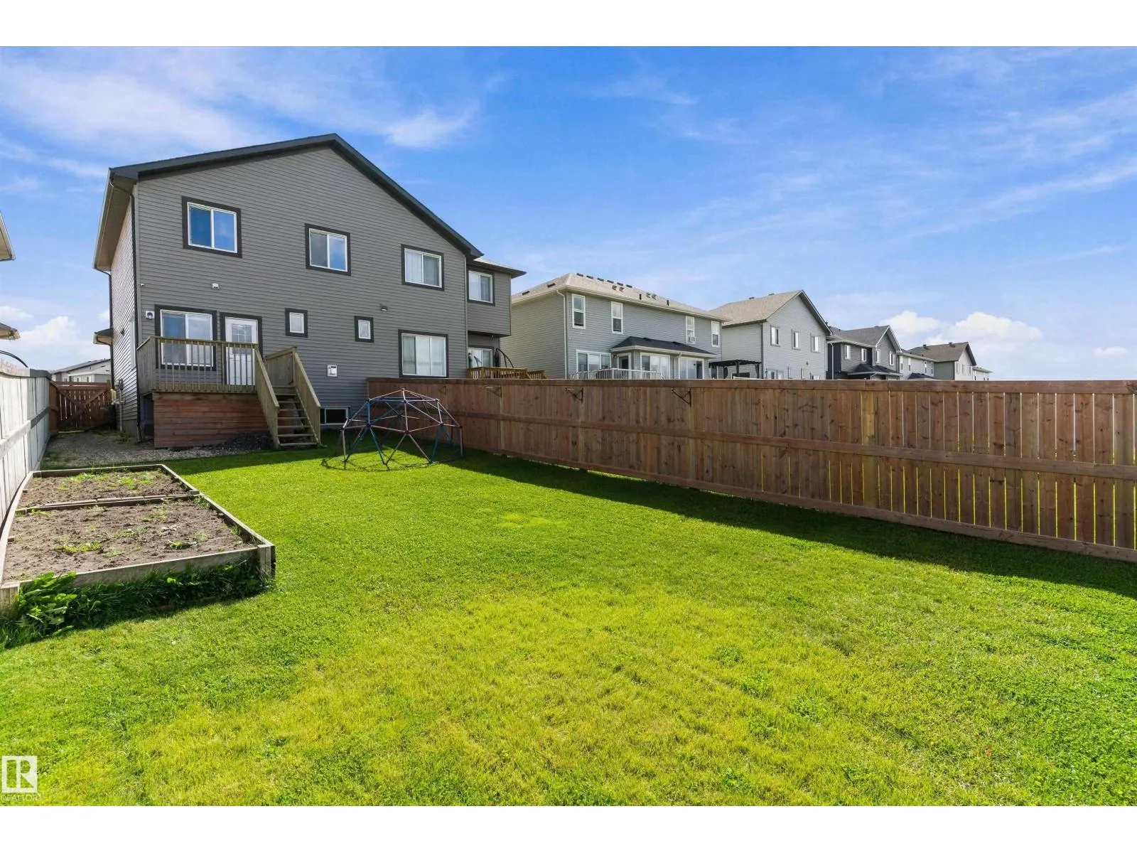 948 MORRIS WY