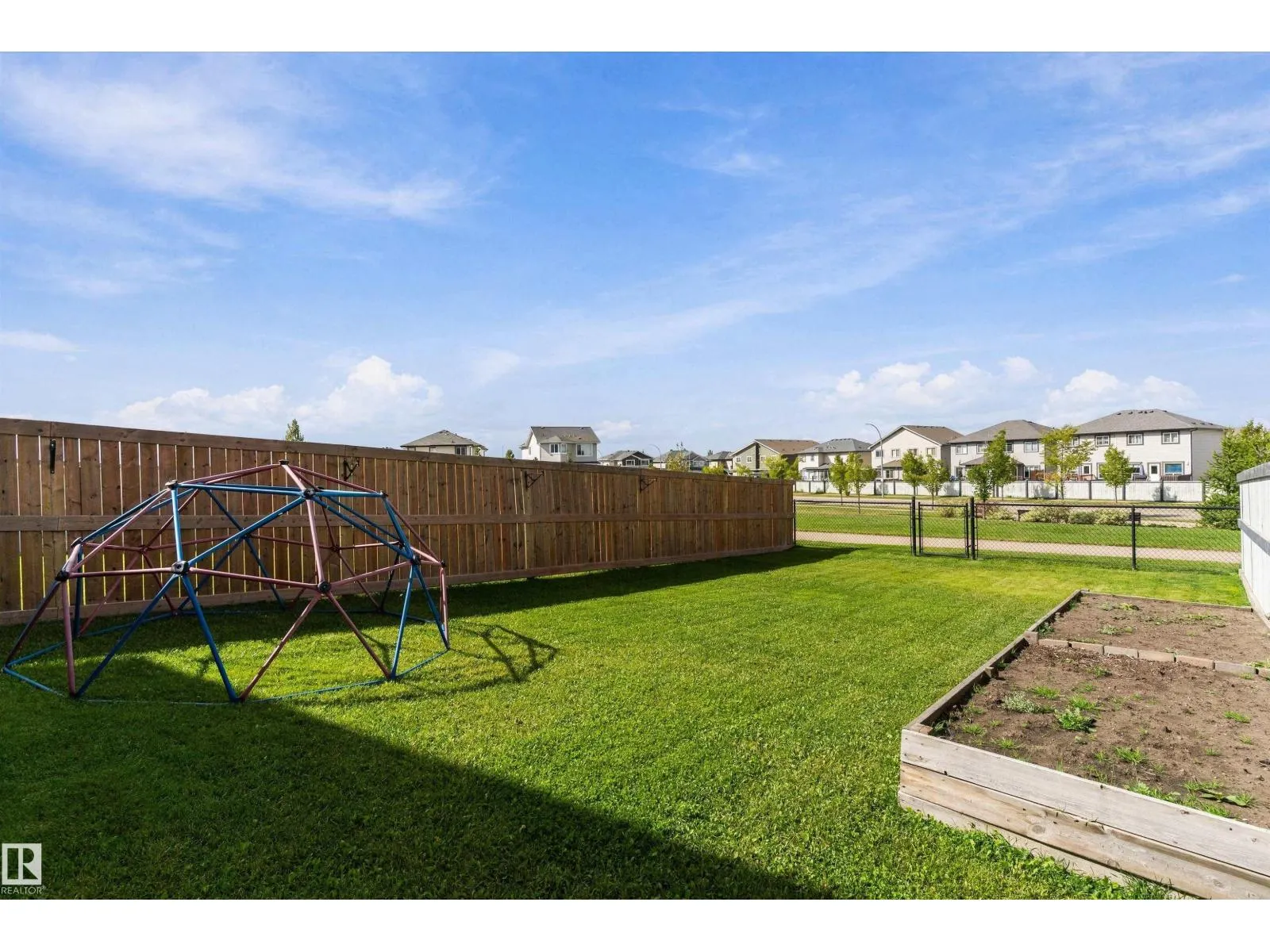 948 MORRIS WY