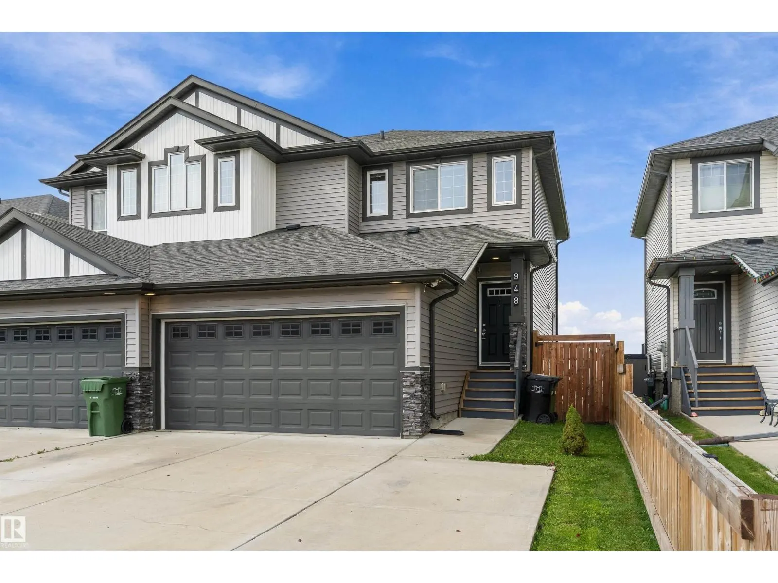 948 MORRIS WY