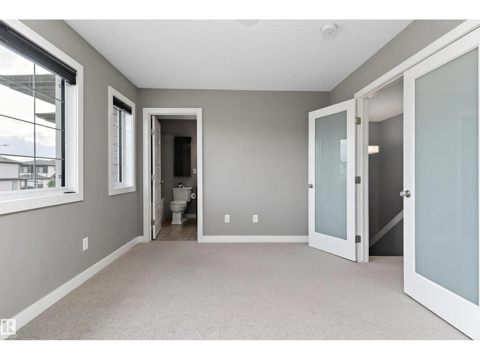 948 MORRIS WY