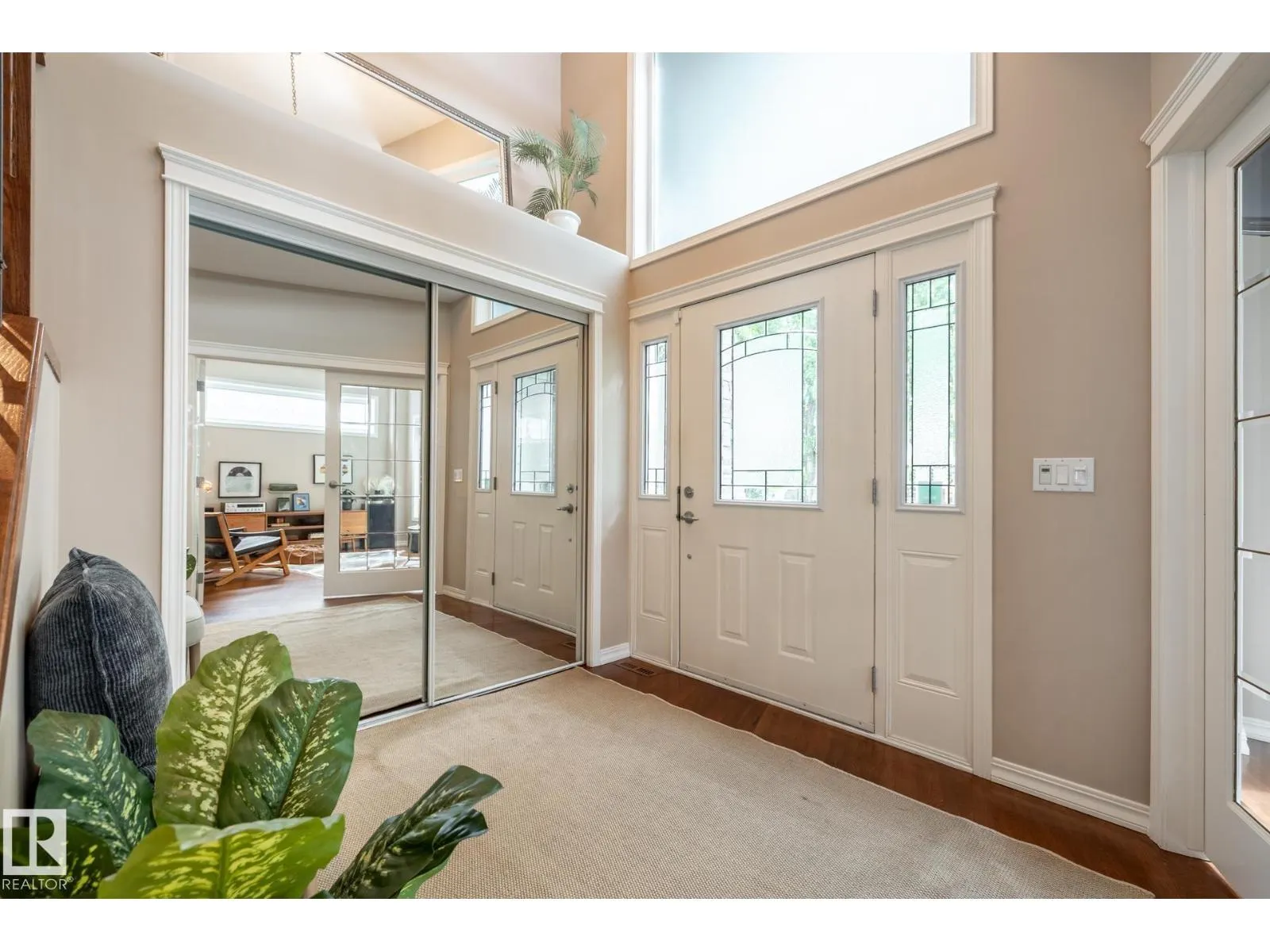 11122 52 ST NW