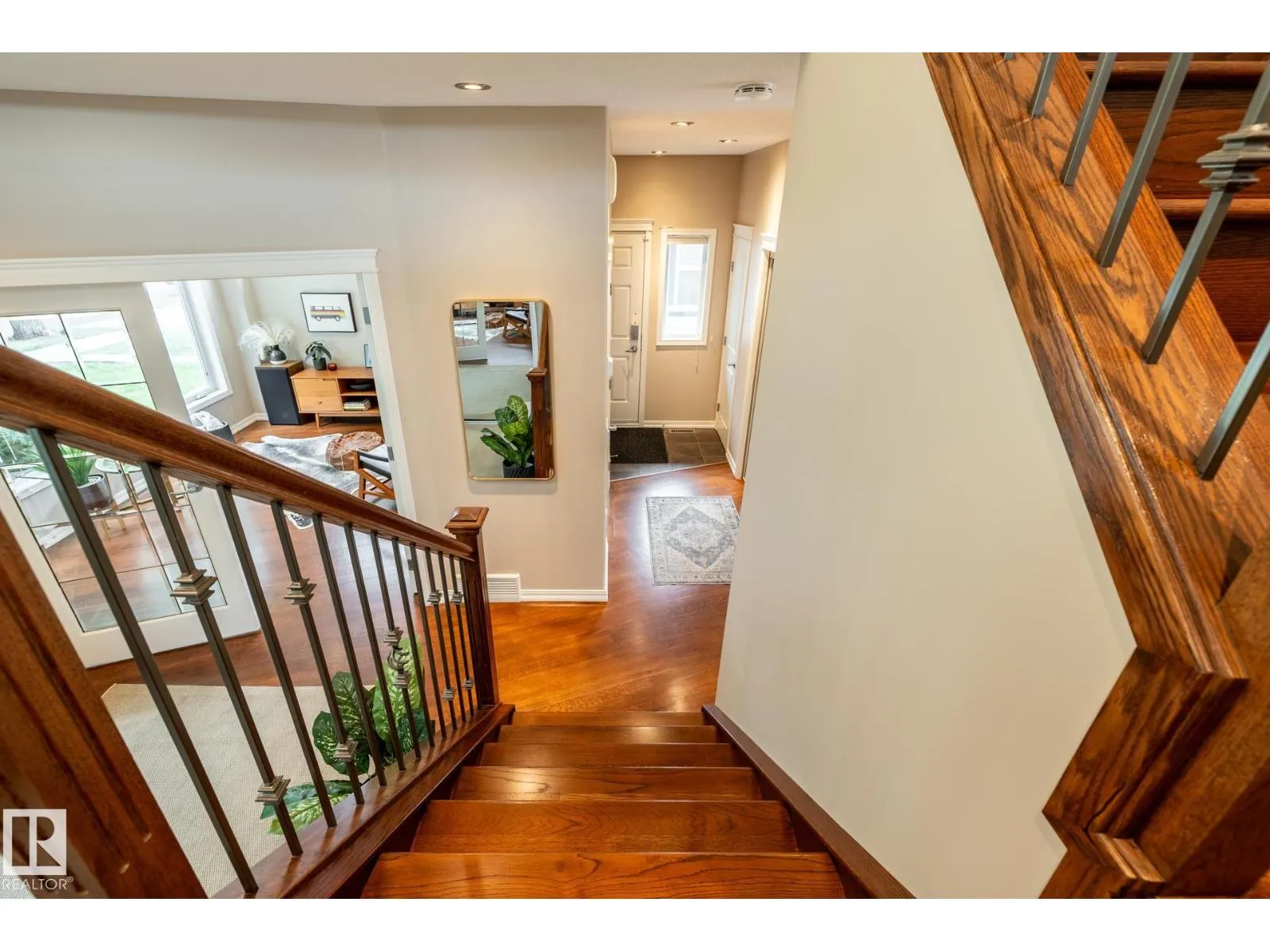 11122 52 ST NW