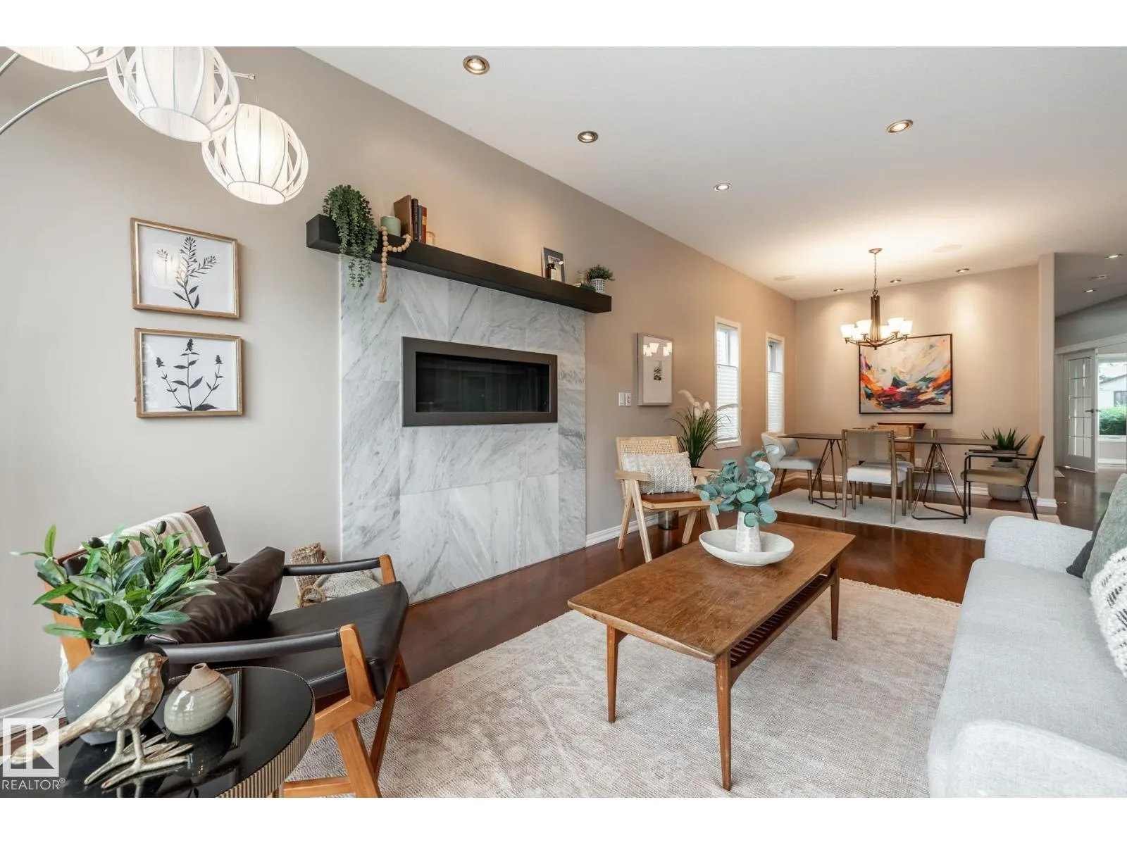 11122 52 ST NW