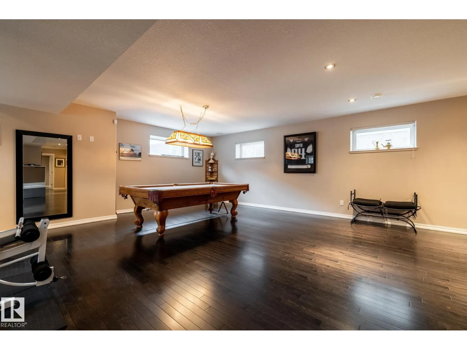 11122 52 ST NW