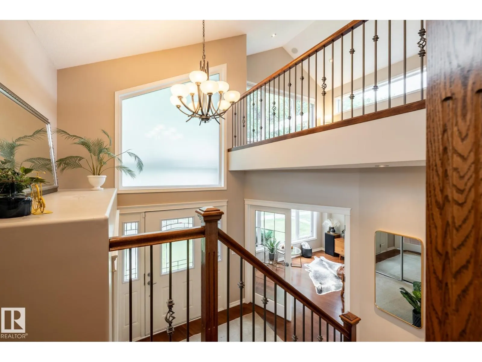 11122 52 ST NW