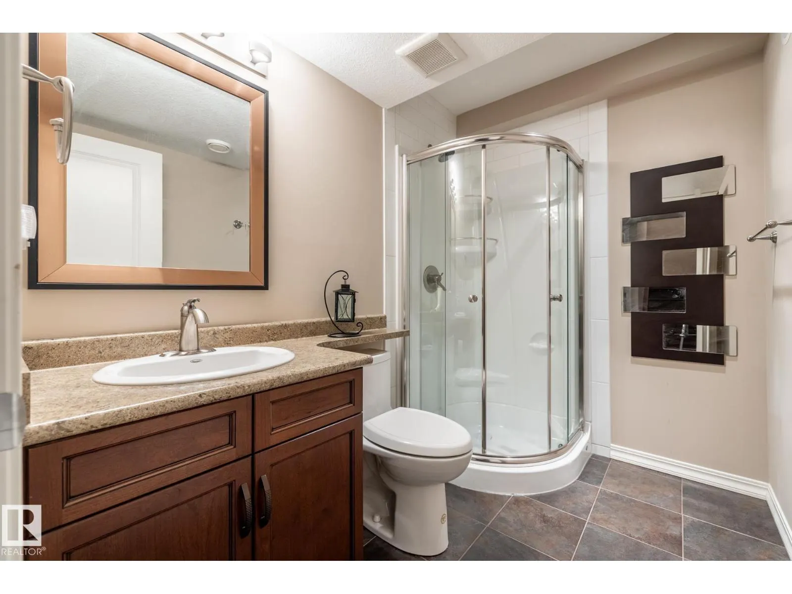 11122 52 ST NW