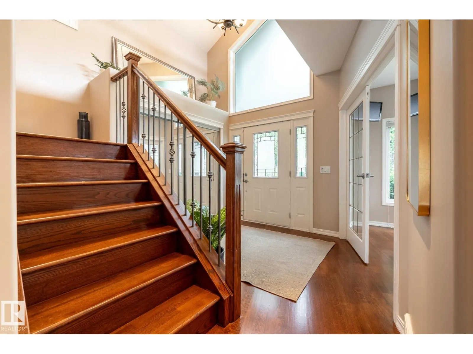 11122 52 ST NW