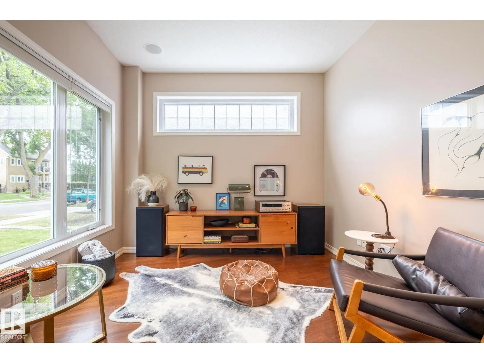 11122 52 ST NW