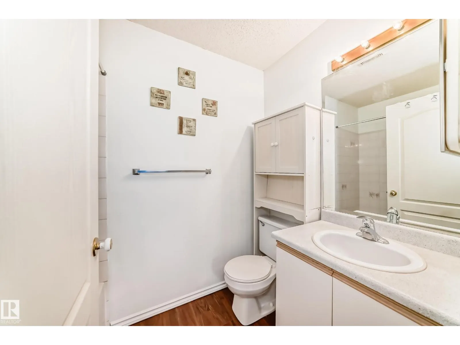 #320 9620 174 ST NW
