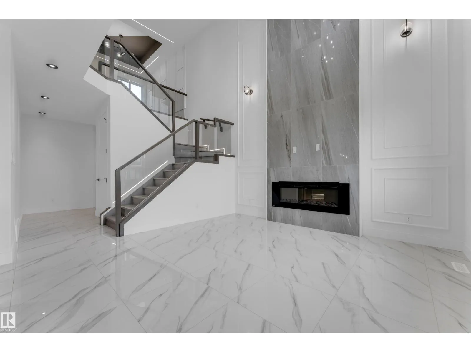 202 Linden LO
