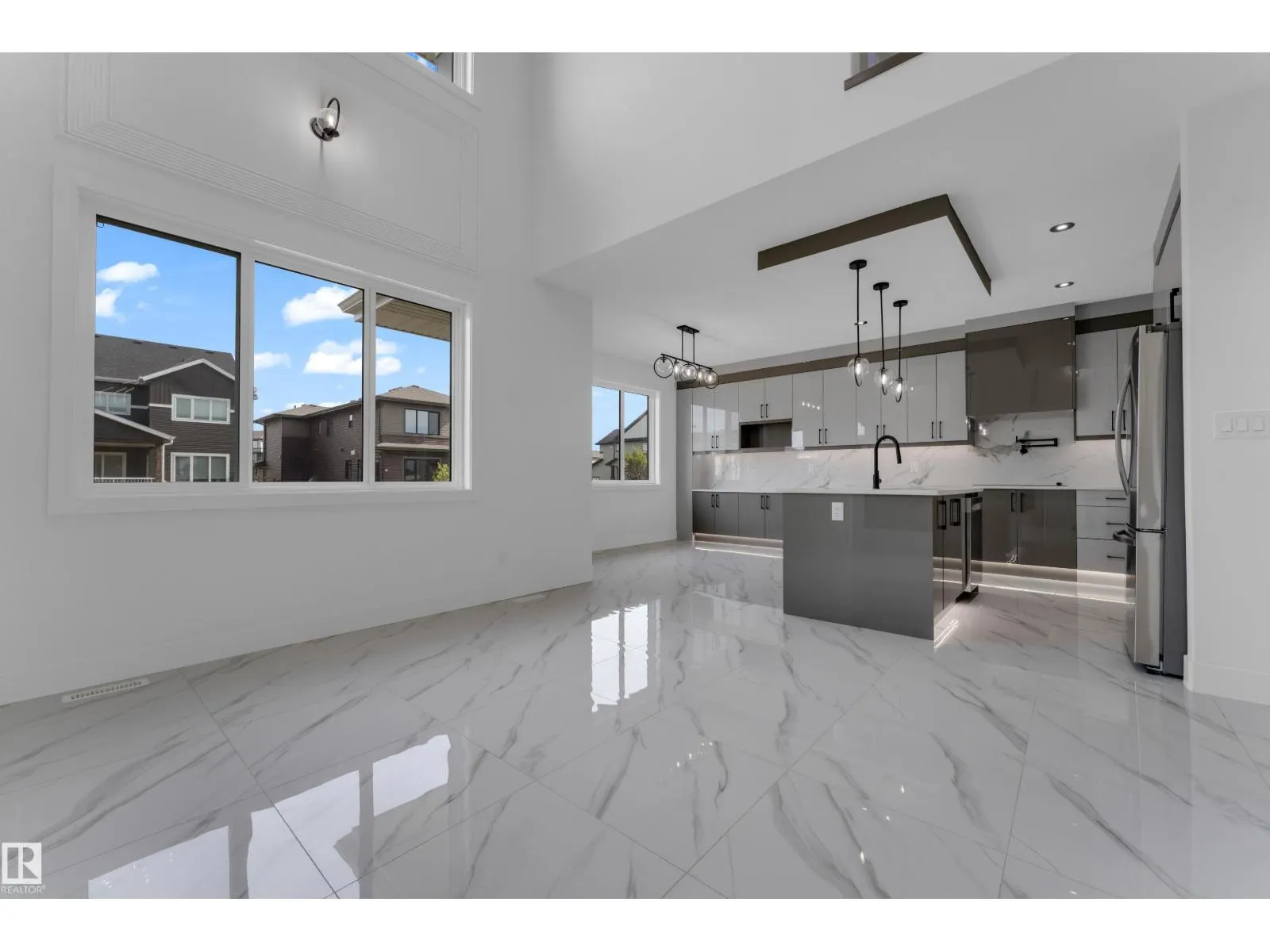 202 Linden LO