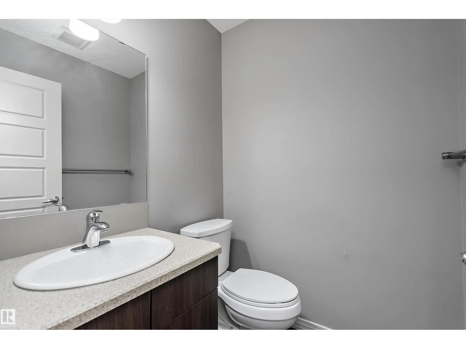 740 173 ST SW