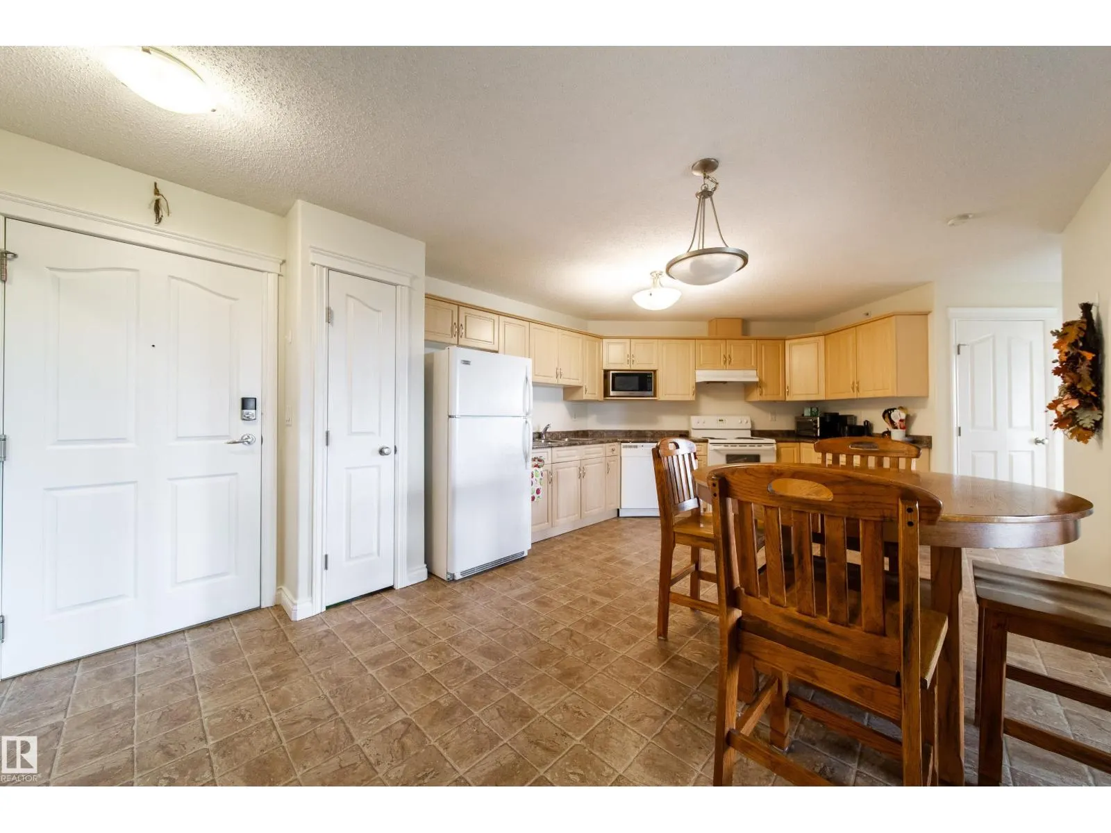 #415 7801 GOLF COURSE RD