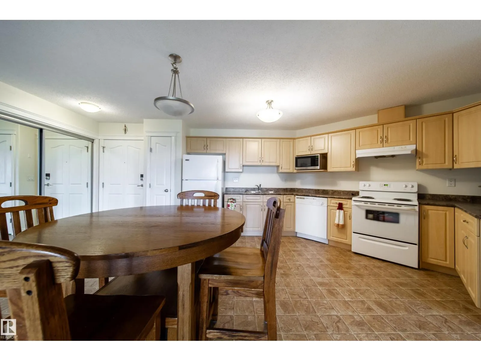 #415 7801 GOLF COURSE RD
