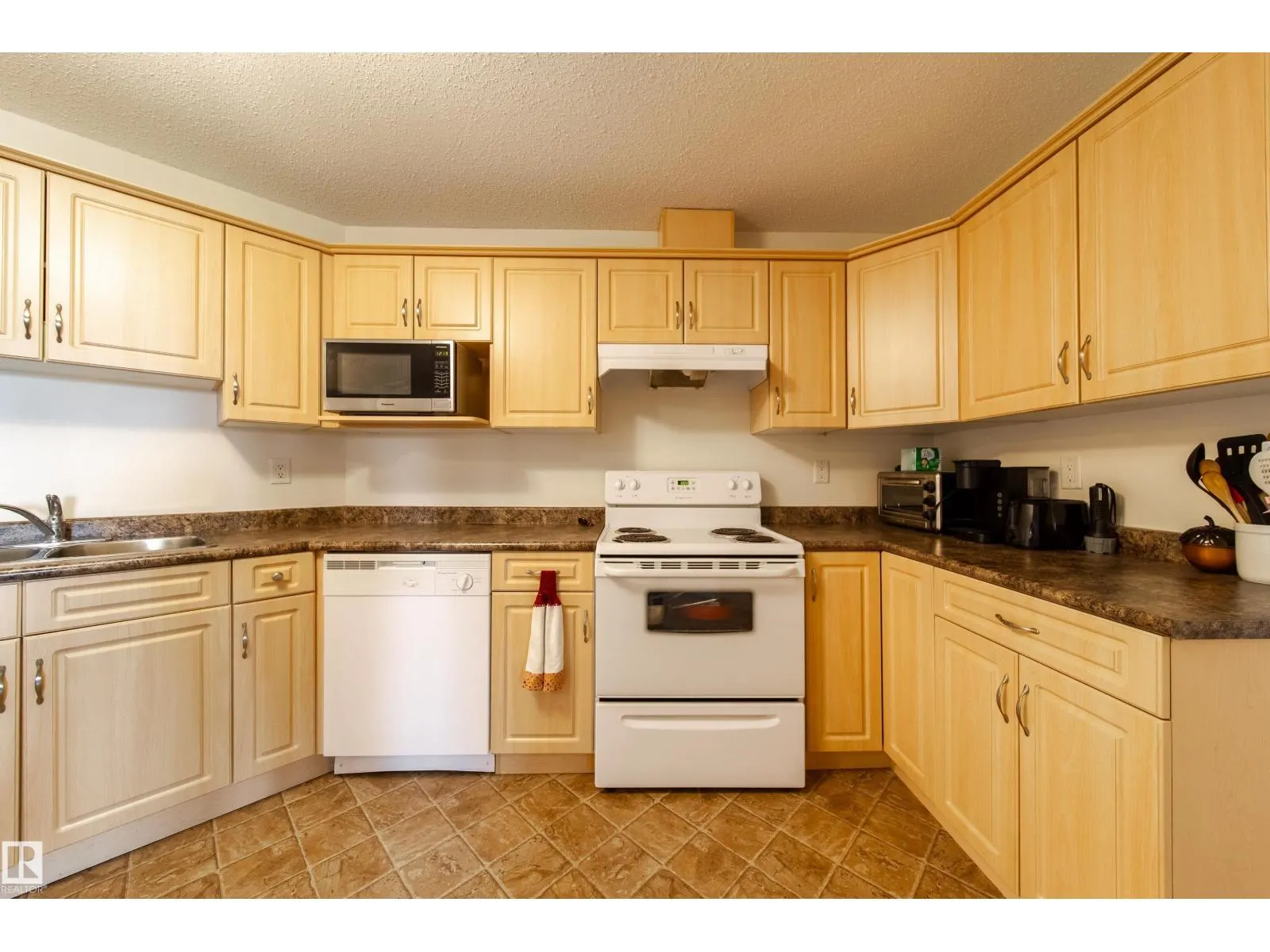 #415 7801 GOLF COURSE RD