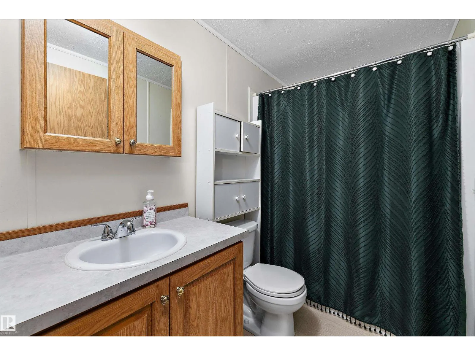 #161 3400 48 ST
