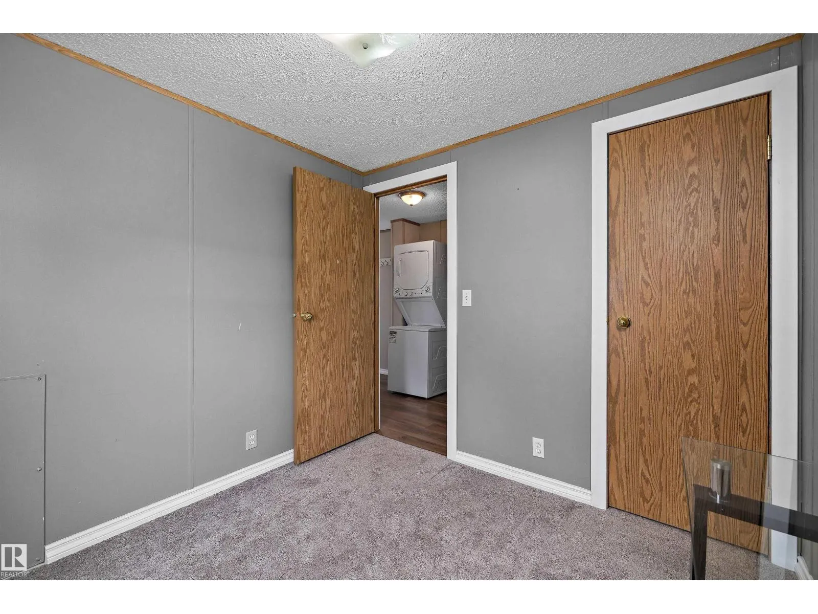 #161 3400 48 ST