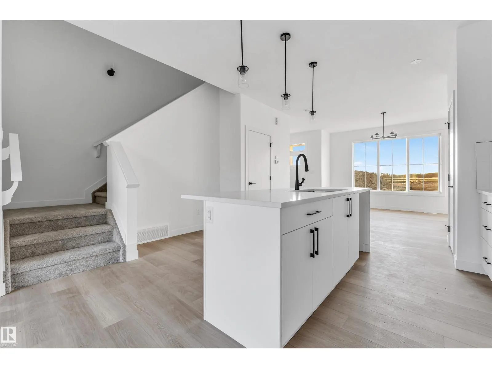534 Ashgrove Circle