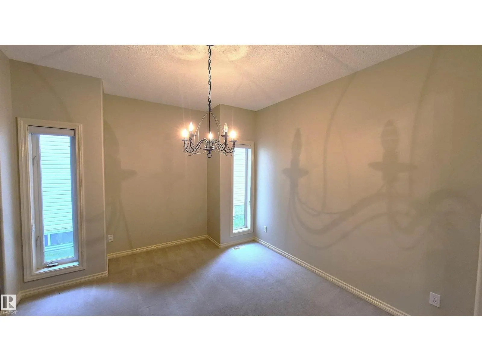125 Coloniale WY