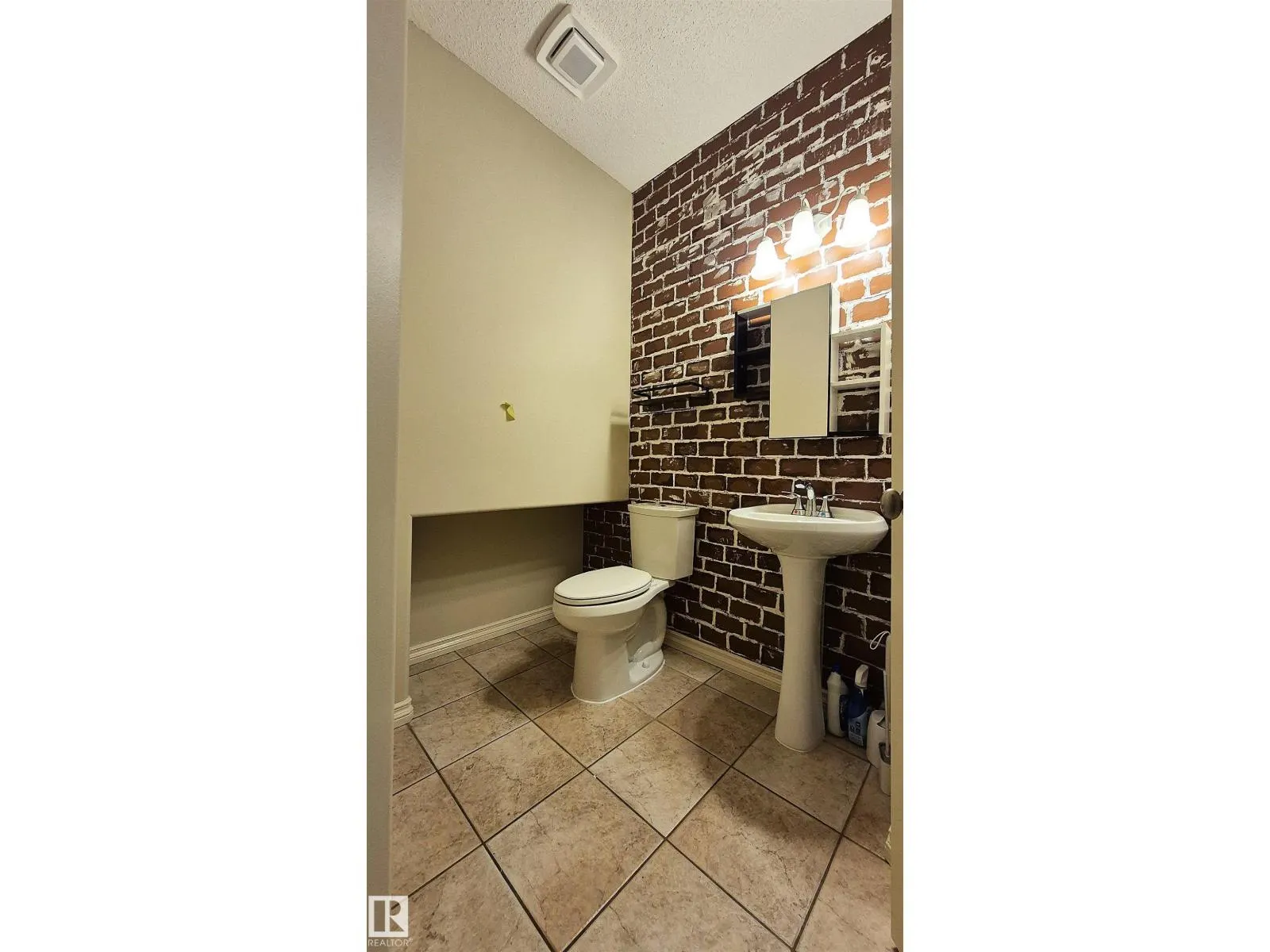 125 Coloniale WY
