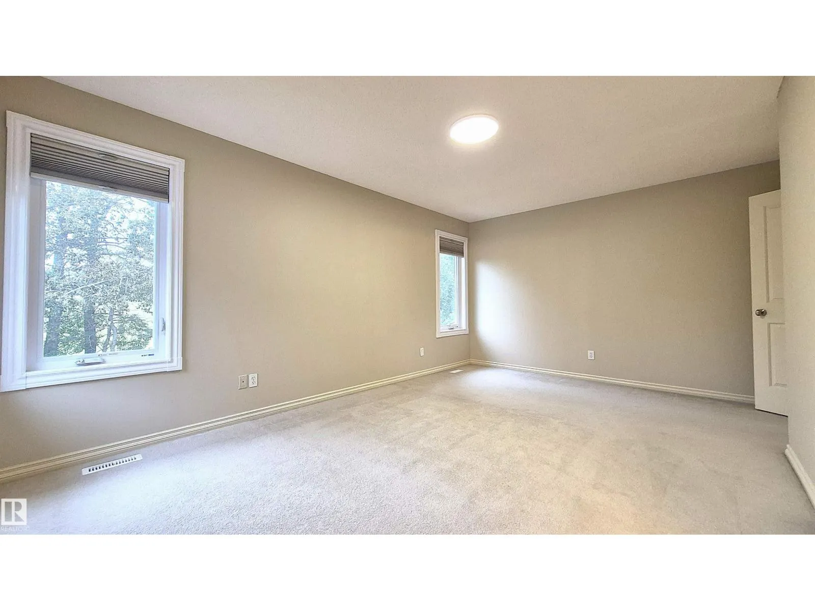 125 Coloniale WY